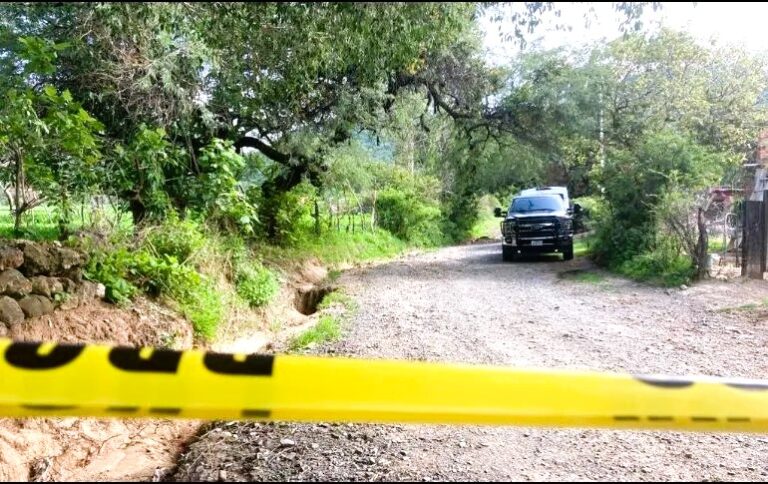 Crater from New Land Mine Explosion Found in Tlajomulco