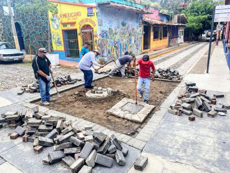 Ajijic Drainage System at Intersection Reworked Again