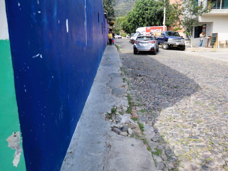 Ajijic Sidewalk Restoration to Begin in 2025